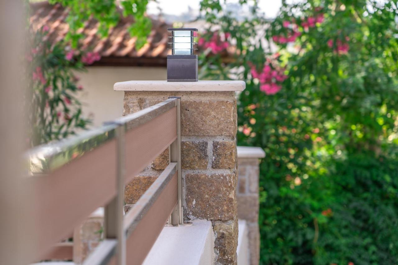 Apartamento Νεφέλη-Σπίτι Ολόκληρο Για Αξέχαστες Διακοπές Στην Σιβηρη Siviri Exterior foto